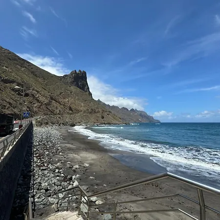 Апартаменты Junto Al Mar El Roque *